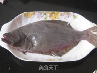 清蒸扁口鱼的做法步骤：1