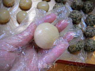 橙香花生芝麻广月饼的做法步骤：14