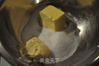 坚果的盛会 – Nougat蛋糕 (无面粉)的做法步骤：1