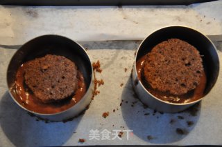 坚果的盛会 – Nougat蛋糕 (无面粉)的做法步骤：13