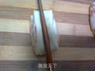 火腿肠花卷的做法步骤：7