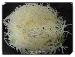 素炒土豆丝的做法步骤：7