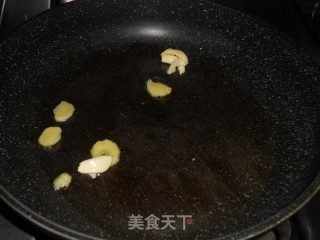 芹菜炒东风螺肉的做法步骤：4