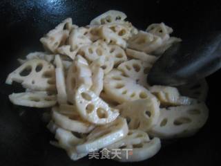 葱香藕片的做法步骤：4