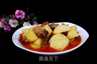 西红柿土豆炖牛腩的做法