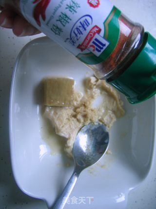 香煎腐乳鸡翼的做法步骤：2