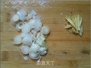 肉丁炒扁豆的做法步骤：4