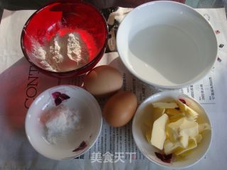 奶油泡芙的做法步骤：1