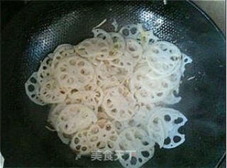 素炒藕片的做法步骤：5