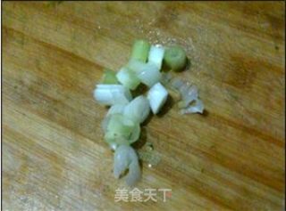 清炒窝瓜的做法步骤：2