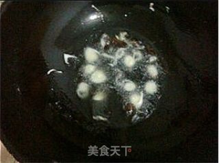 清炒窝瓜的做法步骤：3