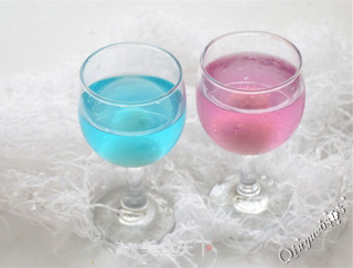 清凉果香鸡尾酒