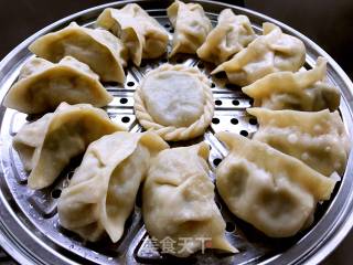 青椒猪肉蒸饺的做法