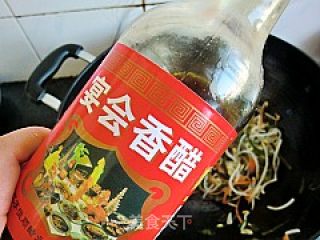 素炒海带三丝的做法步骤：11