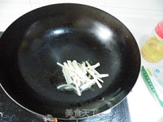 肉丝大拉皮的做法步骤：5