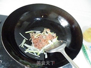肉丝大拉皮的做法步骤：6