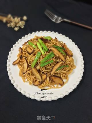 香菇炒面的做法