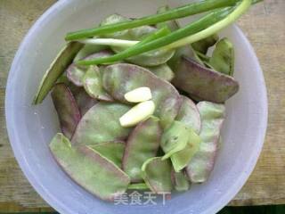 小炒扁豆丝的做法步骤：1