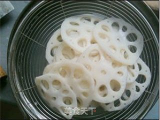 糖醋藕片的做法步骤：5