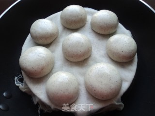 【芝麻馒头】的做法步骤：12