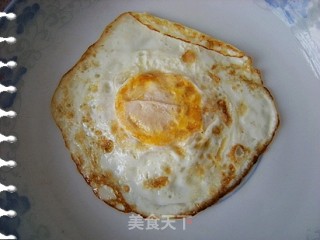 营养早餐——简单荷包蛋的做法步骤：5