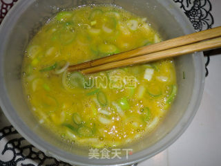 大葱炒鸡蛋的做法步骤：4