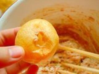 油面筋塞肉的做法步骤：4