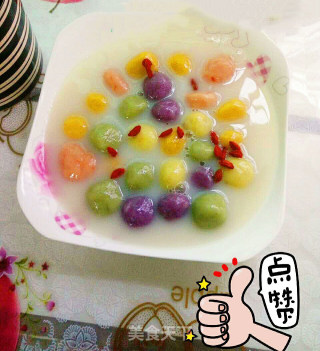 青汁DIY——多彩汤圆的做法