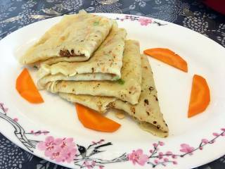 宝贝早餐必备--【彩丁肉末鸡蛋饼】的做法