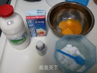 香草冰淇林的做法步骤：1
