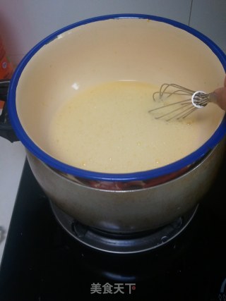 香草冰淇林的做法步骤：3