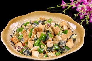 双椒烩豆腐的做法