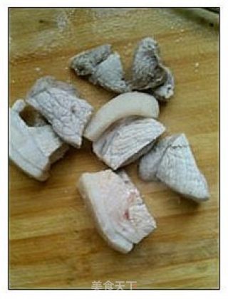 肉夹馍的做法步骤：1