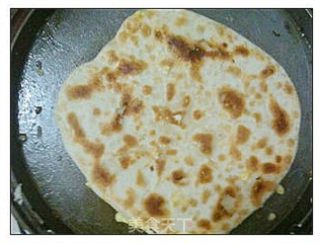 鸡蛋灌饼的做法步骤：9