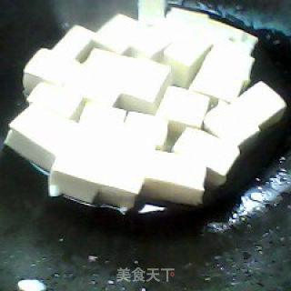 油煎四方豆腐的做法步骤：3