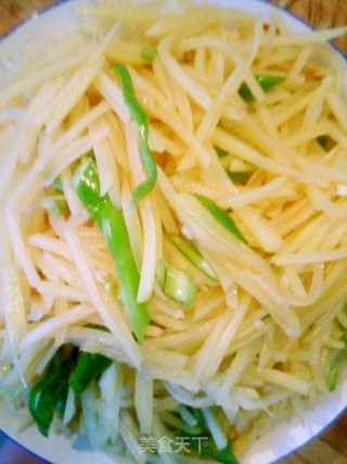 酸辣土豆丝的做法