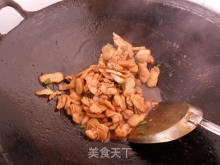 糖醋鸡片的做法步骤：10