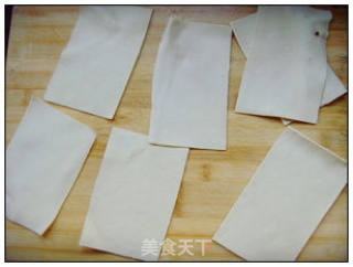 豆皮金菇卷的做法步骤：1