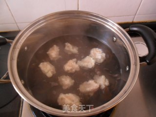 马蹄鸡球木耳汤的做法步骤：6