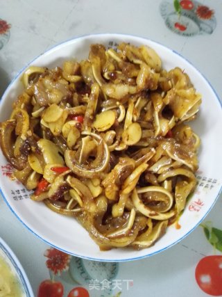 炒猪耳朵的做法