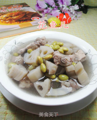 毛豆莲藕排骨汤的做法