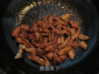 青椒炒肉家常菜的做法步骤：7
