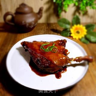 冰糖鸭腿的做法