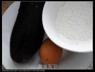炸茄盒的做法步骤：1
