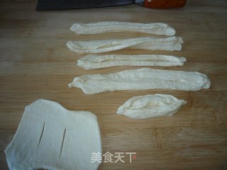自己炸油饼的做法步骤：5