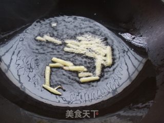 姜葱爆炒鸭胗的做法步骤：6