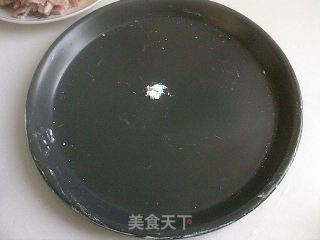 培根牛肉披萨的做法步骤：7