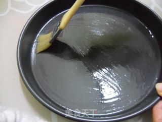 至尊鲜虾披萨的做法步骤：5