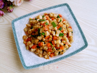 鸡丁杏鲍菇的做法