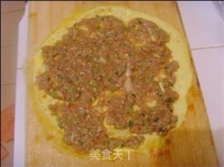 蛋皮肉卷的做法步骤：6